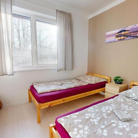 Apartman Dubova มิโลวิตเซ ภายนอก รูปภาพ