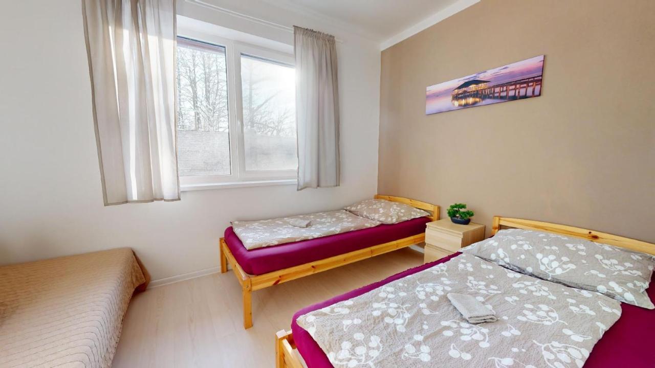 Apartman Dubova มิโลวิตเซ ภายนอก รูปภาพ